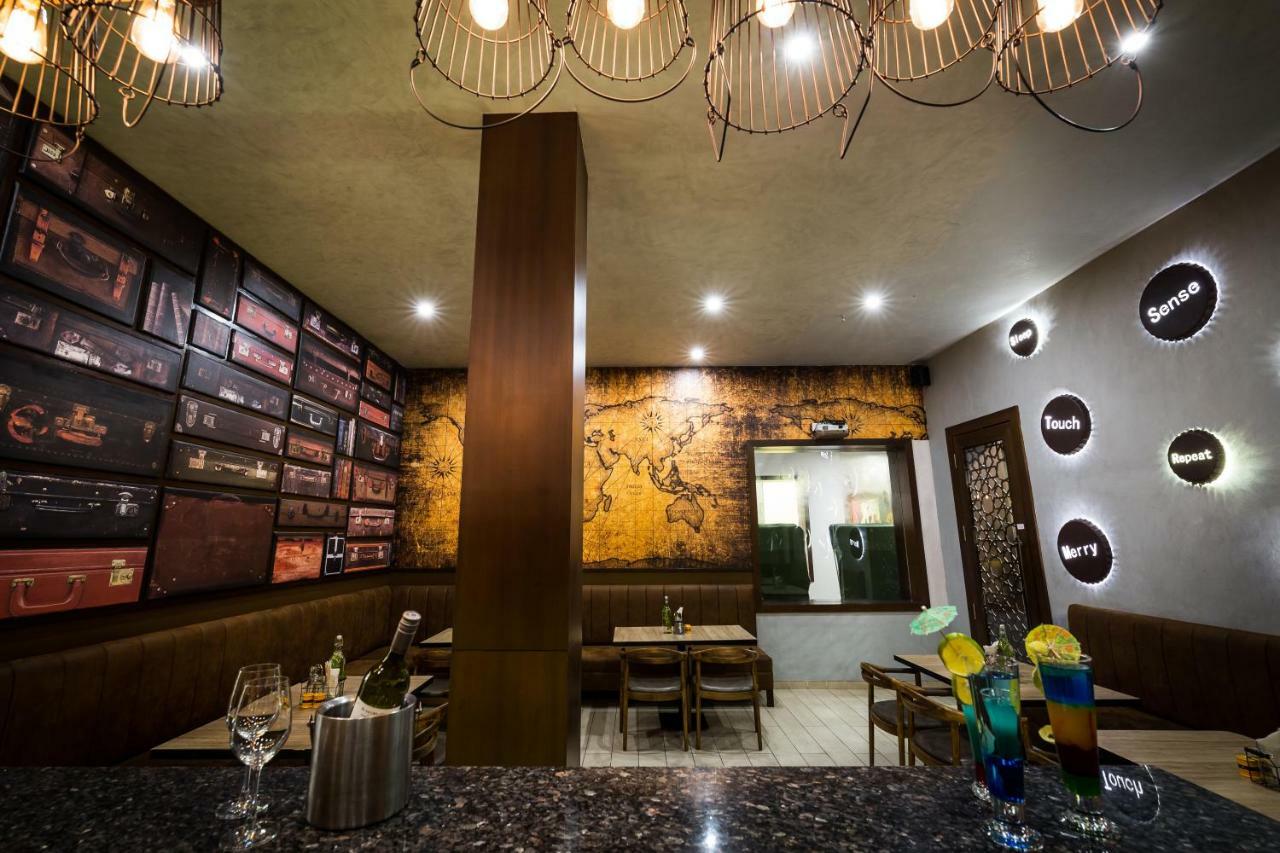 Hotel Asansol International Ngoại thất bức ảnh