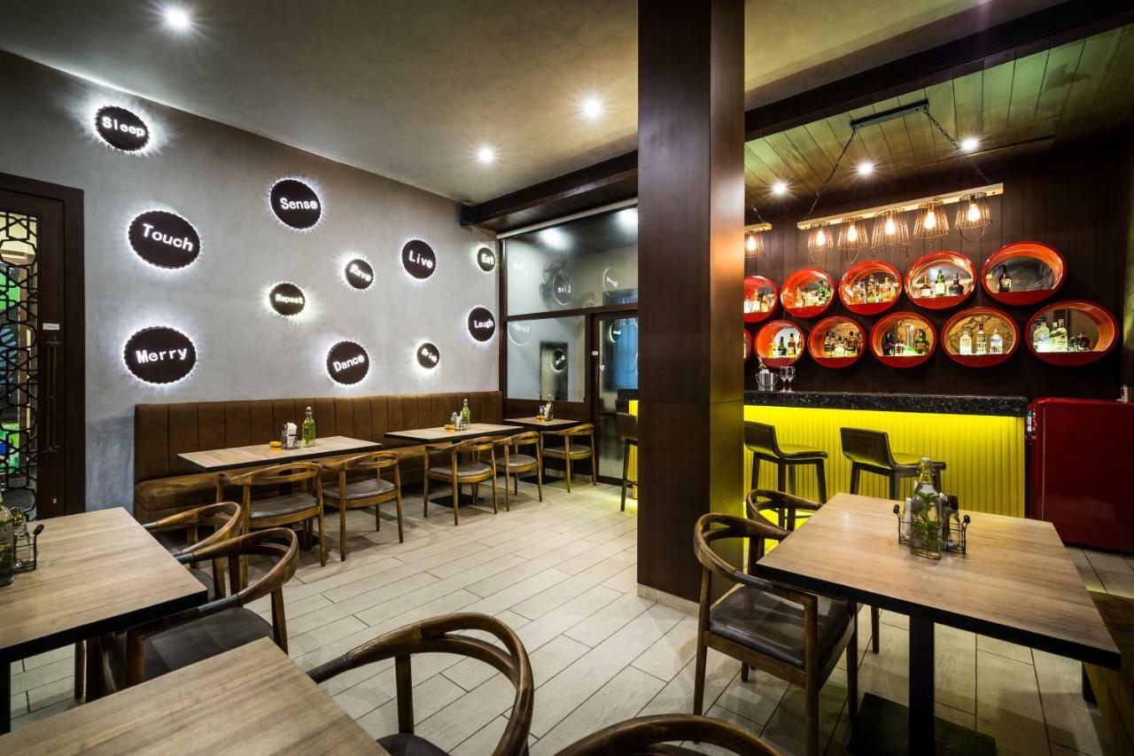 Hotel Asansol International Ngoại thất bức ảnh